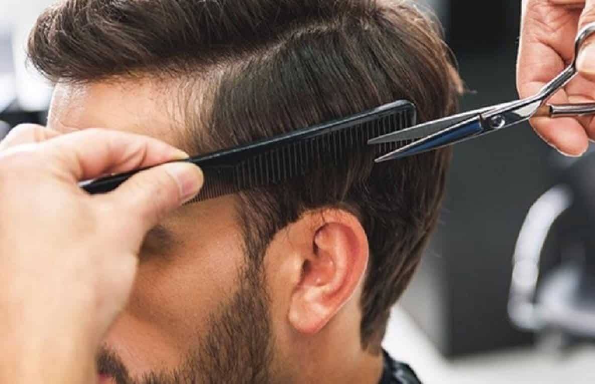 بالصورة- التسعيرة الجديدة لتعرفة الحلاقة الرجالية في هذه المنطقة