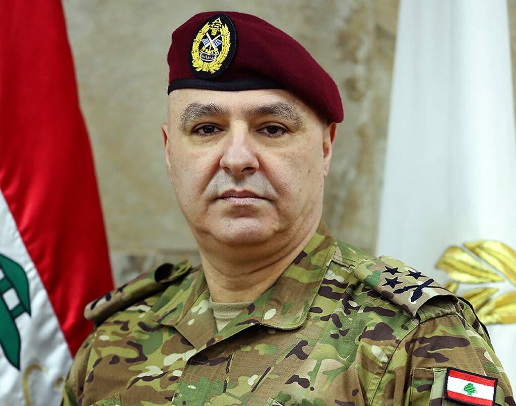 قائد الجيش: أولويتنا تحصين المؤسسة العسكرية