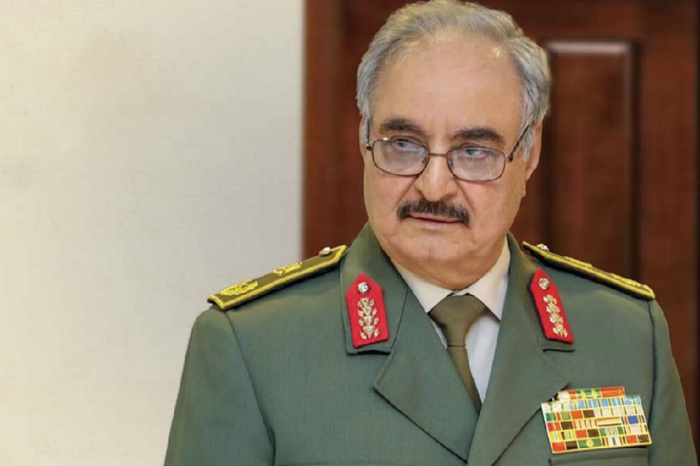 المشير خليفة حفتر يعلن ترشحه للانتخابات الرئاسية في ليبيا