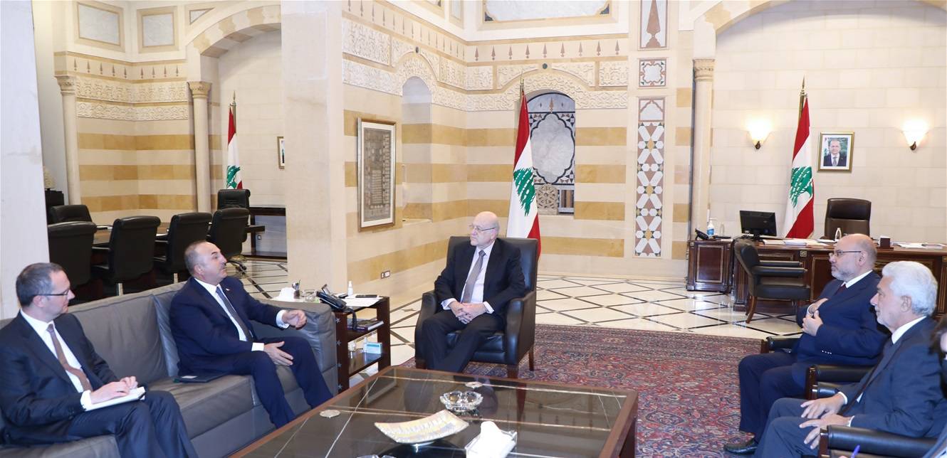 ميقاتي يجتمع مع وزير الخارجية التركية في السراي الكبير