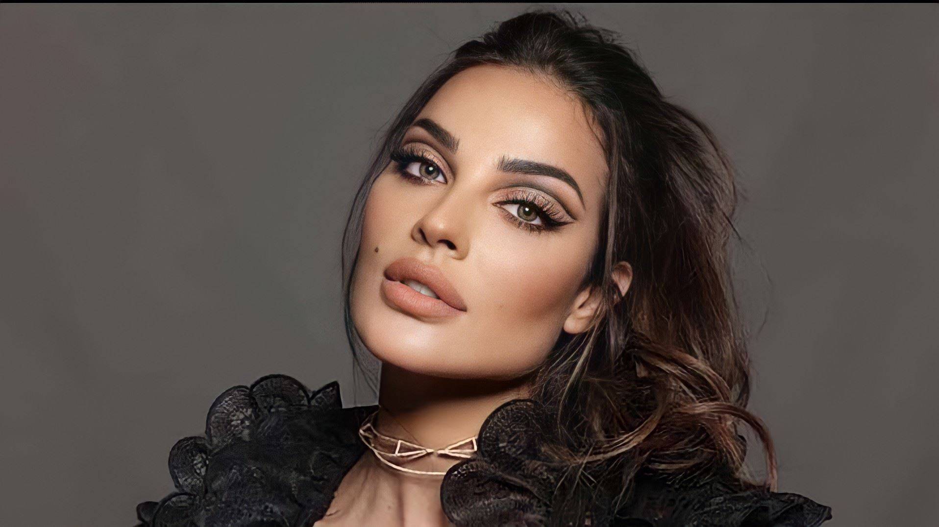 نادين نسيب نجيم تخطف الانظار بهذه الاطلالة الرائعة!