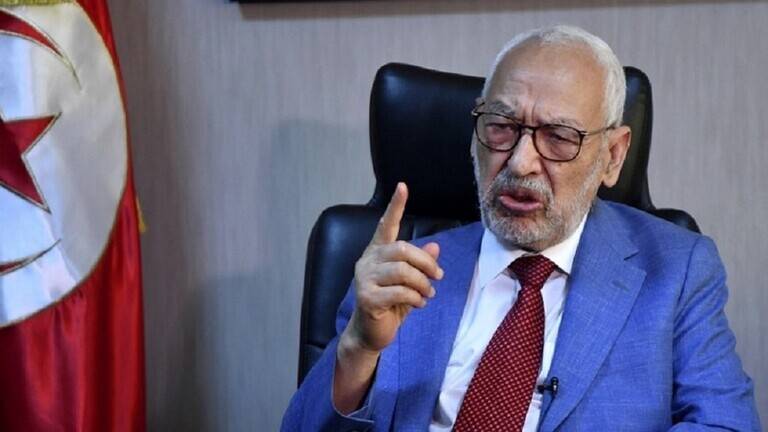 الغنوشي: قرارات سعيد قد تكون بداية لحكم عسكري مقنع