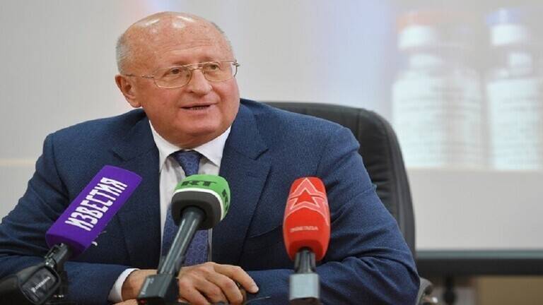 غينسبورغ: لم تكتشف أي آثار جانبية للقاح الأنفي