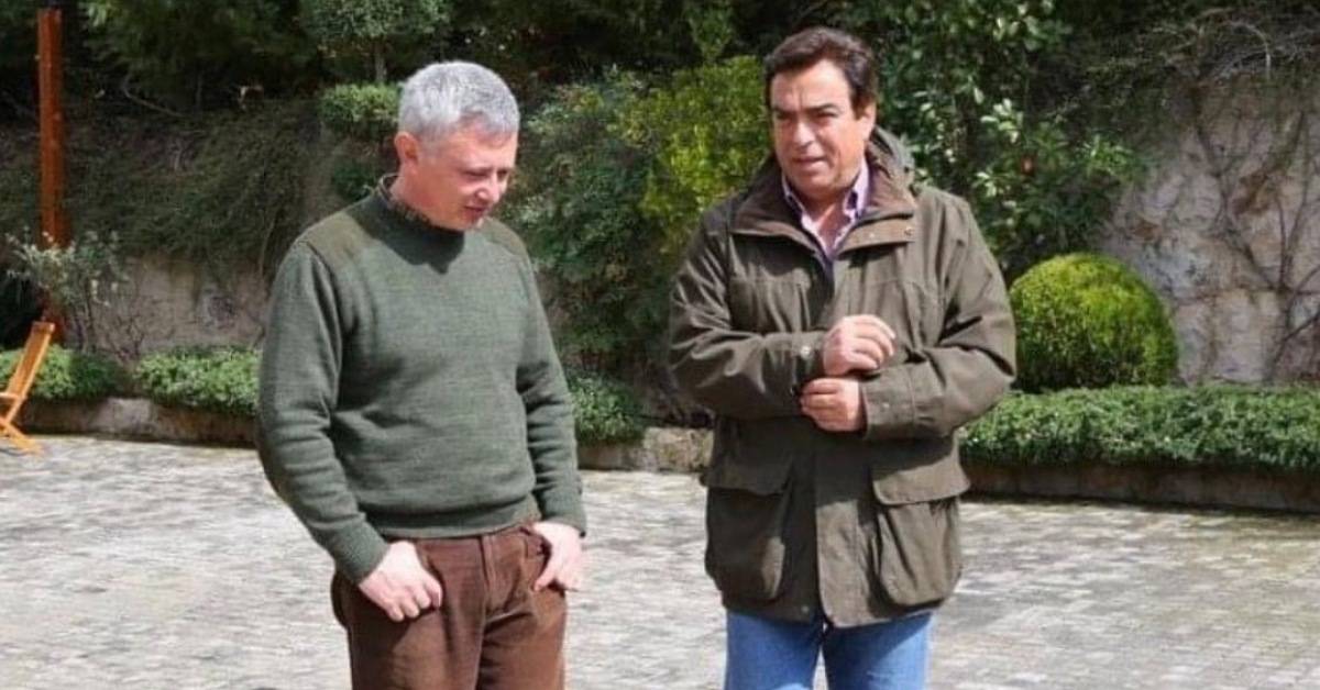 المشكلة مفتعلة وقرداحي لن يستقيل.. إلا إذا!!
