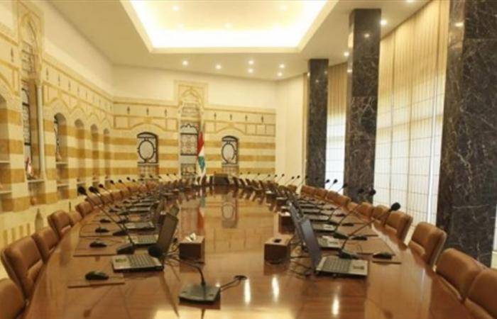 مُمانعة سعودية تسقط مًُبادلة استقالة قرداحي بـ «بيان ضامن»
الحكومة تنتظر حسم قضية بيطار... والكلمة الفصل في ملعب القضاء