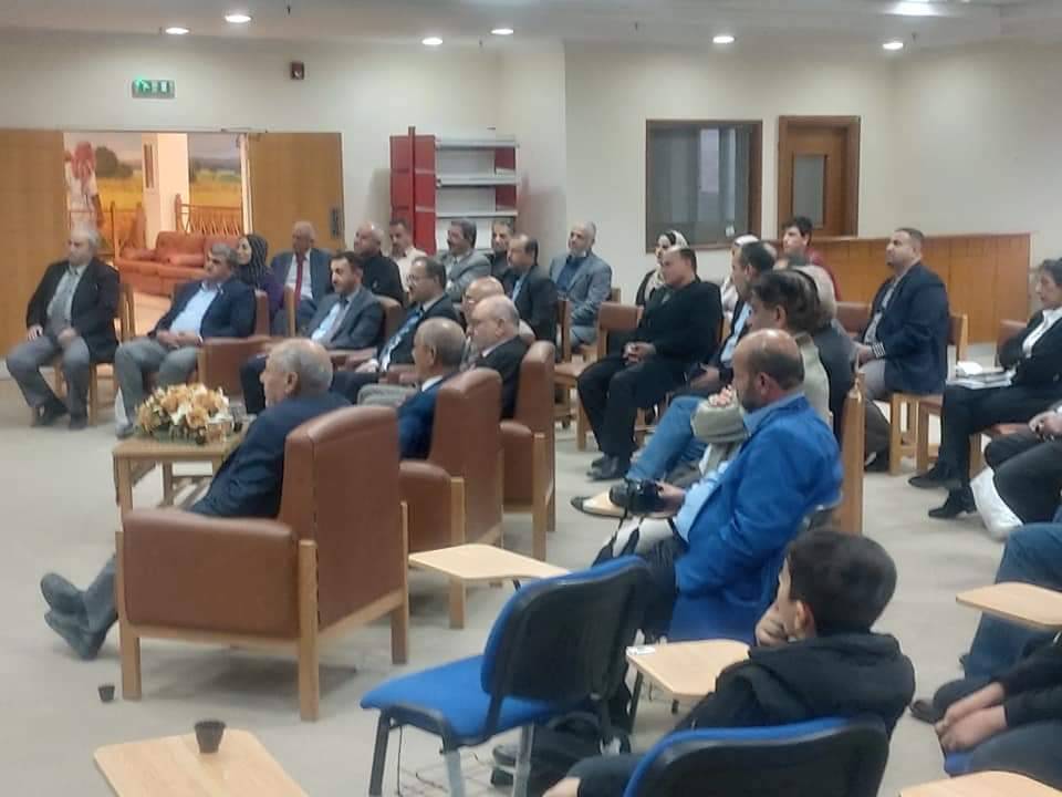 ضمن فعاليات مكتبة الأسرة الجياد يقيم حفل توقيع (موت الكاتب وأحياء النص) للدكتور المعاني برعاية الزبون