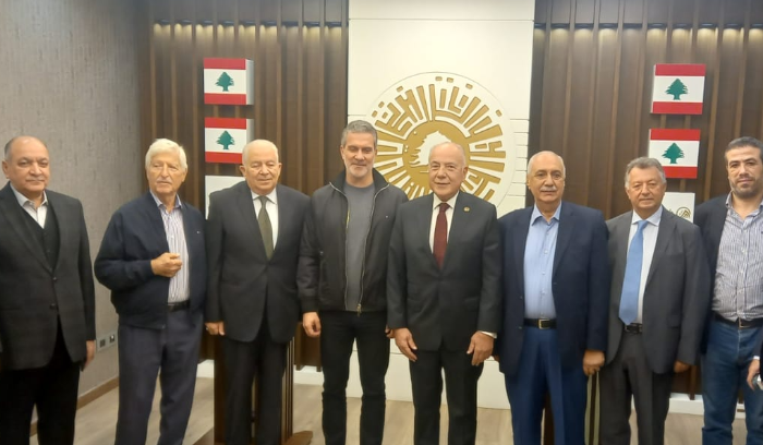 نصار يجول في طرابلس: نسعى للتعاون
مع القطاع الخاص وتأليف لجنة تحقق الإنماء