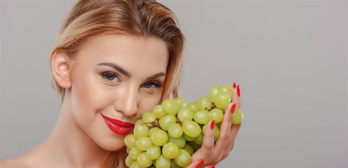 4 فوائد صحية للعنب.. تعرّف إليها