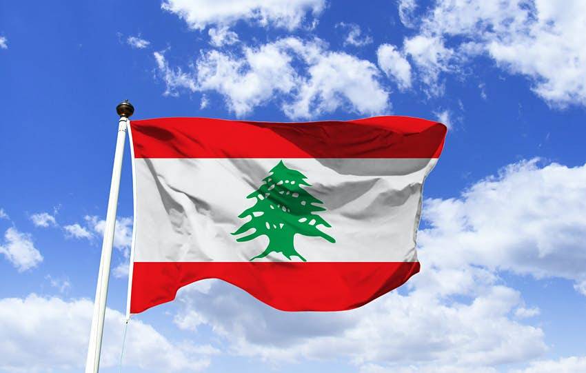 يا زماناً ضاع في الزمنِ...