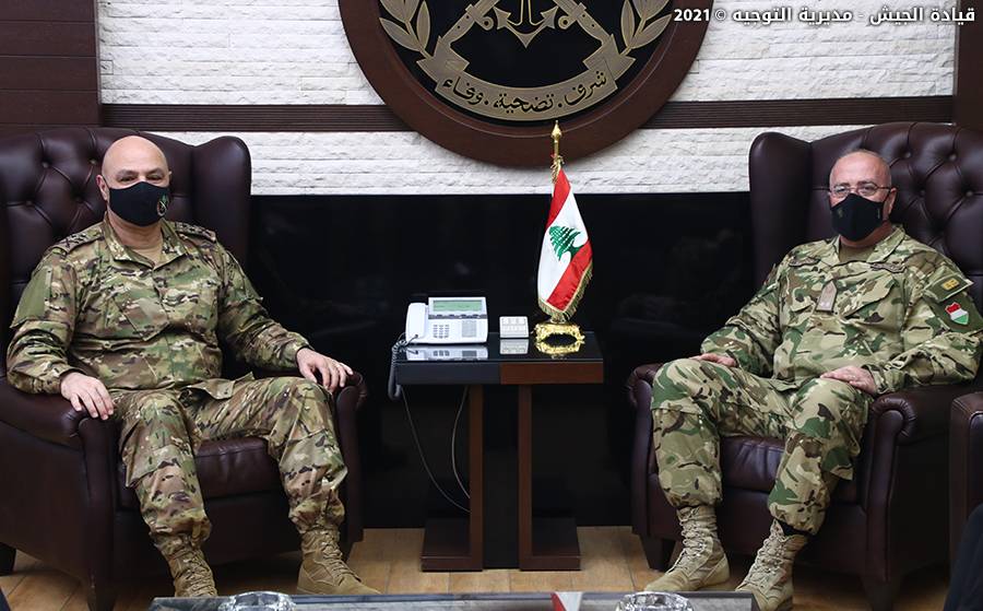 قائد الجيش بحث مع نائب قائد القوات المسلحة الهنغارية  في علاقات التعاون