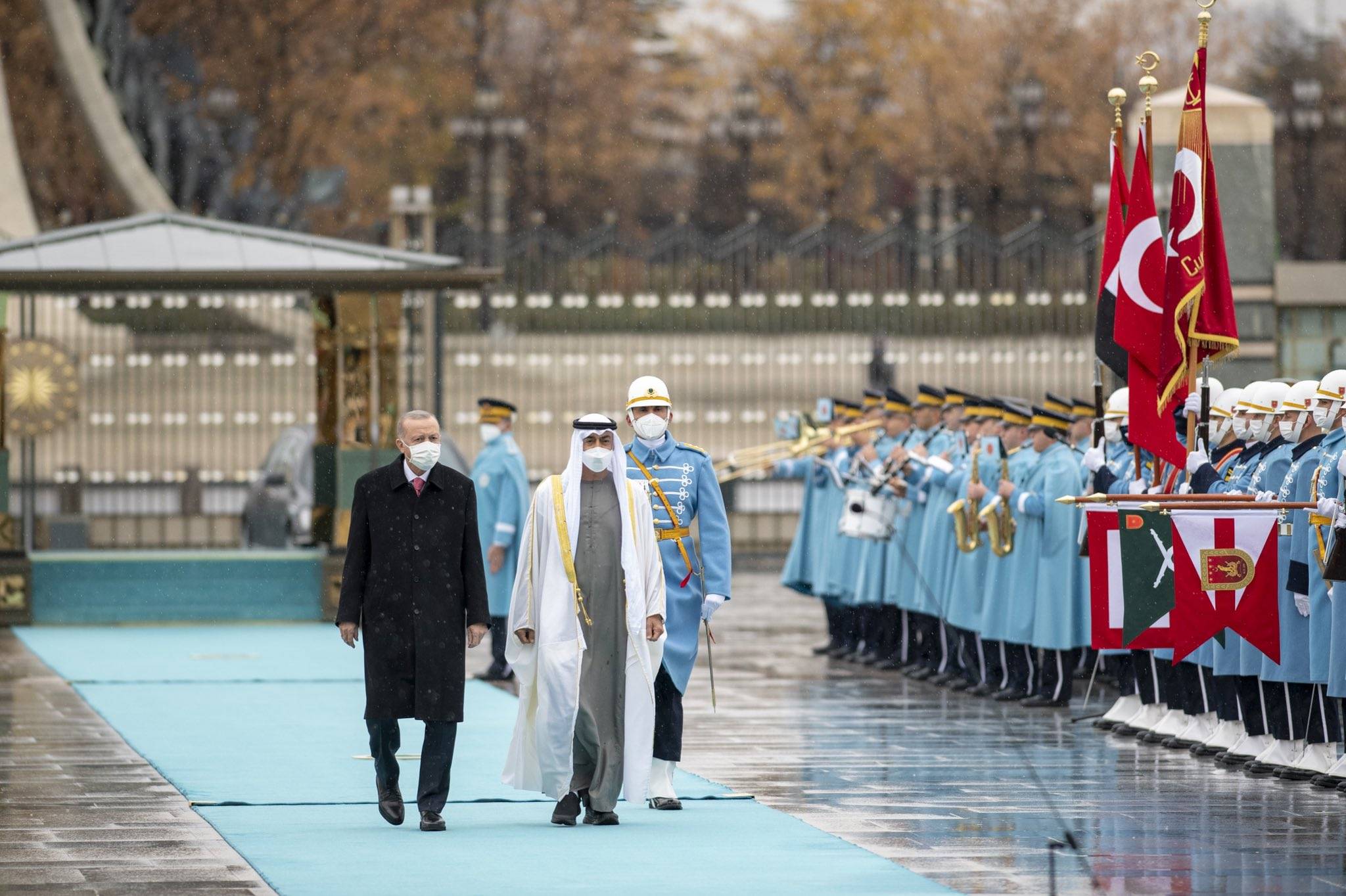 كيف علّق بن زايد على لقائه مع أردوغان؟