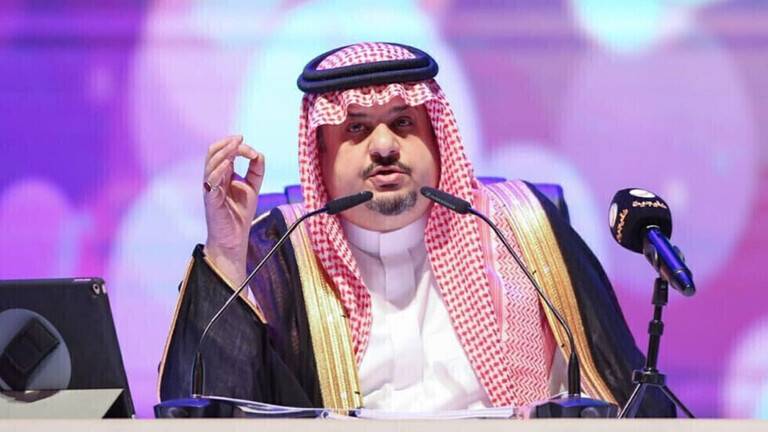 أمير سعودي يكشف السبب الحقيقي وراء تراجع أسعار النفط
