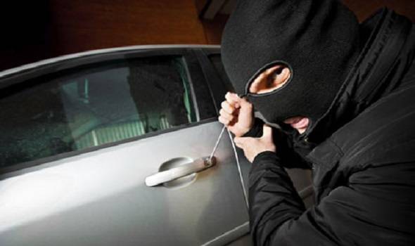 إحباط سرقة سيارة في رأس النبع