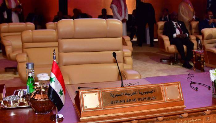 هل ستشارك سوريا في القمة العربية القادمة بالجزائر؟
