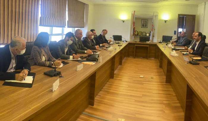 وفد تجمع رجال وسيدات اعمال لبنان في غرفة صيدا