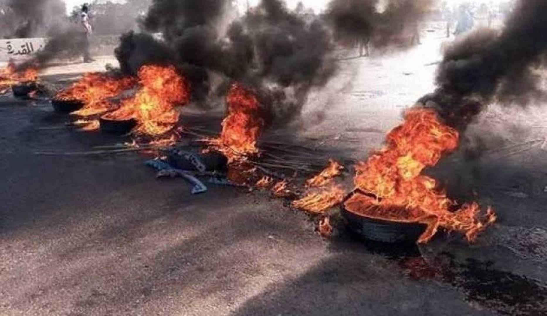 مُحاولات للديبلوماسية الخارجية لمنع الإنهيار الكامل...