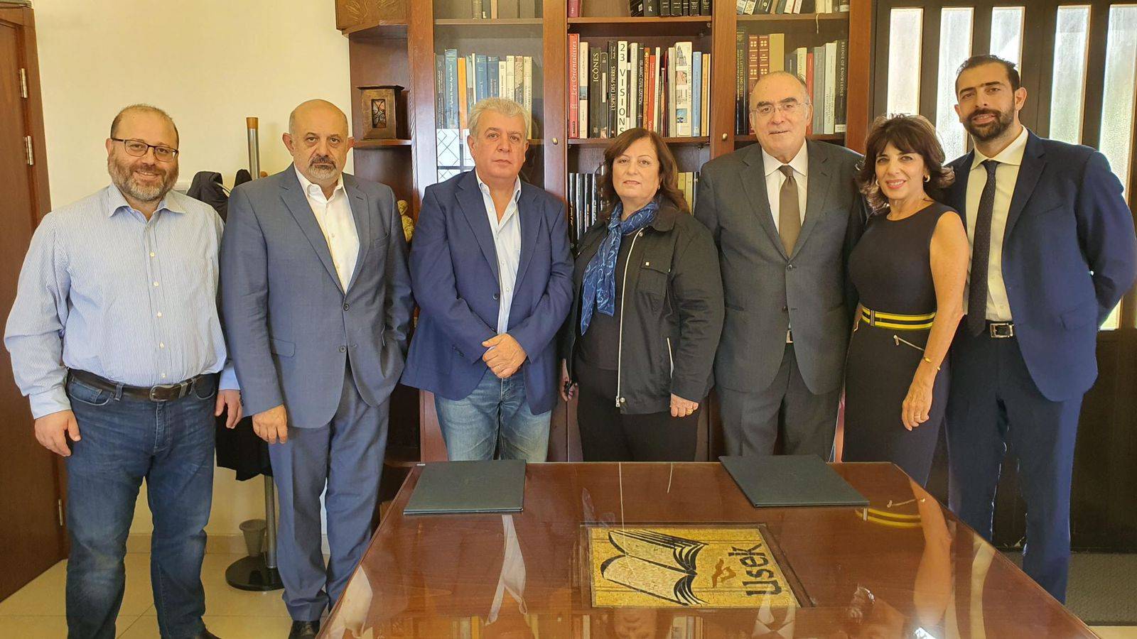 إتفاقية تعاون بين ورثة النائب أوغست باخوس وجامعة الروح القدس
