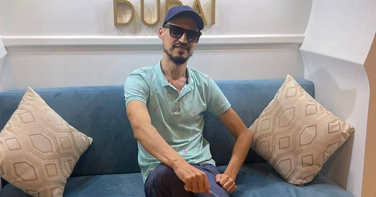 صدام رقيق ينتهي من تصوير مشاهير الساعة في دبي