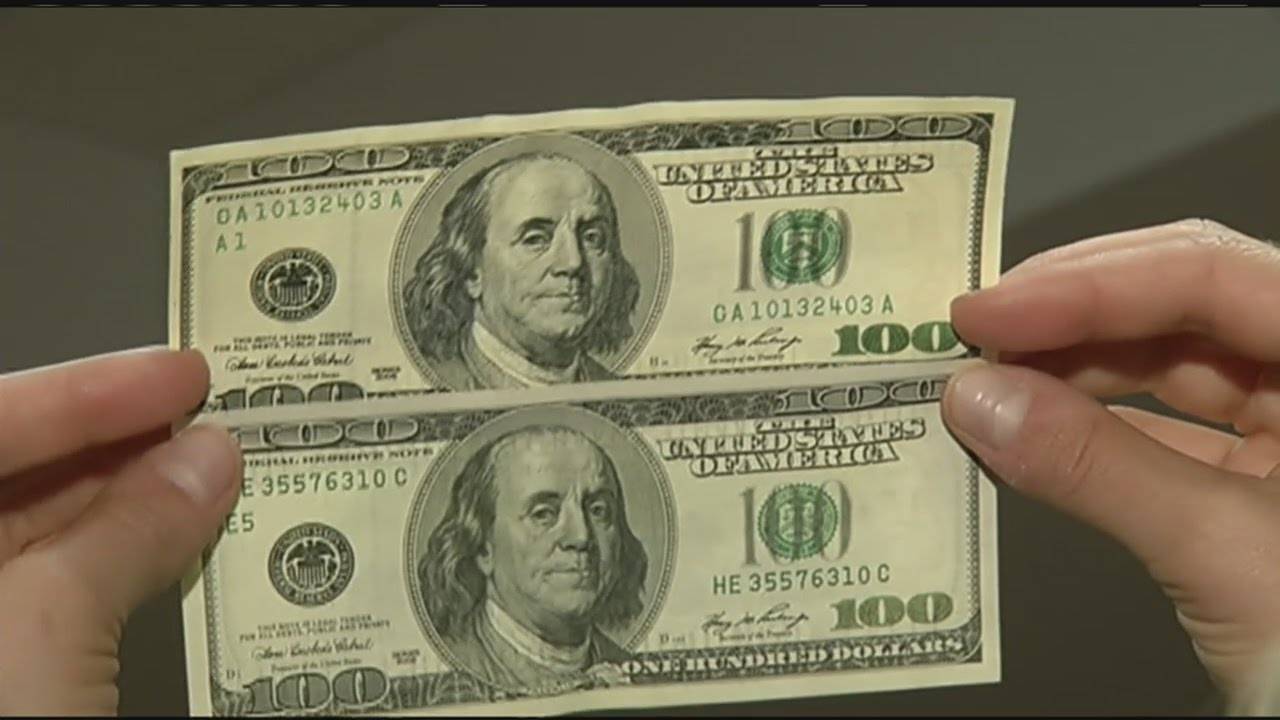 سعر صرف دولار السوق السوداء يرتفع ظهر اليوم... كم بلغ؟