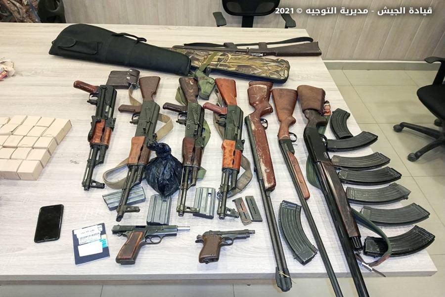 بالصورة - توقيف مطلوب في بلدة سعدنايل