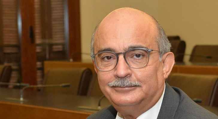 نجم تابع موضوع انفجار قسطل المياه في شارع محمد الحوت في بيروت