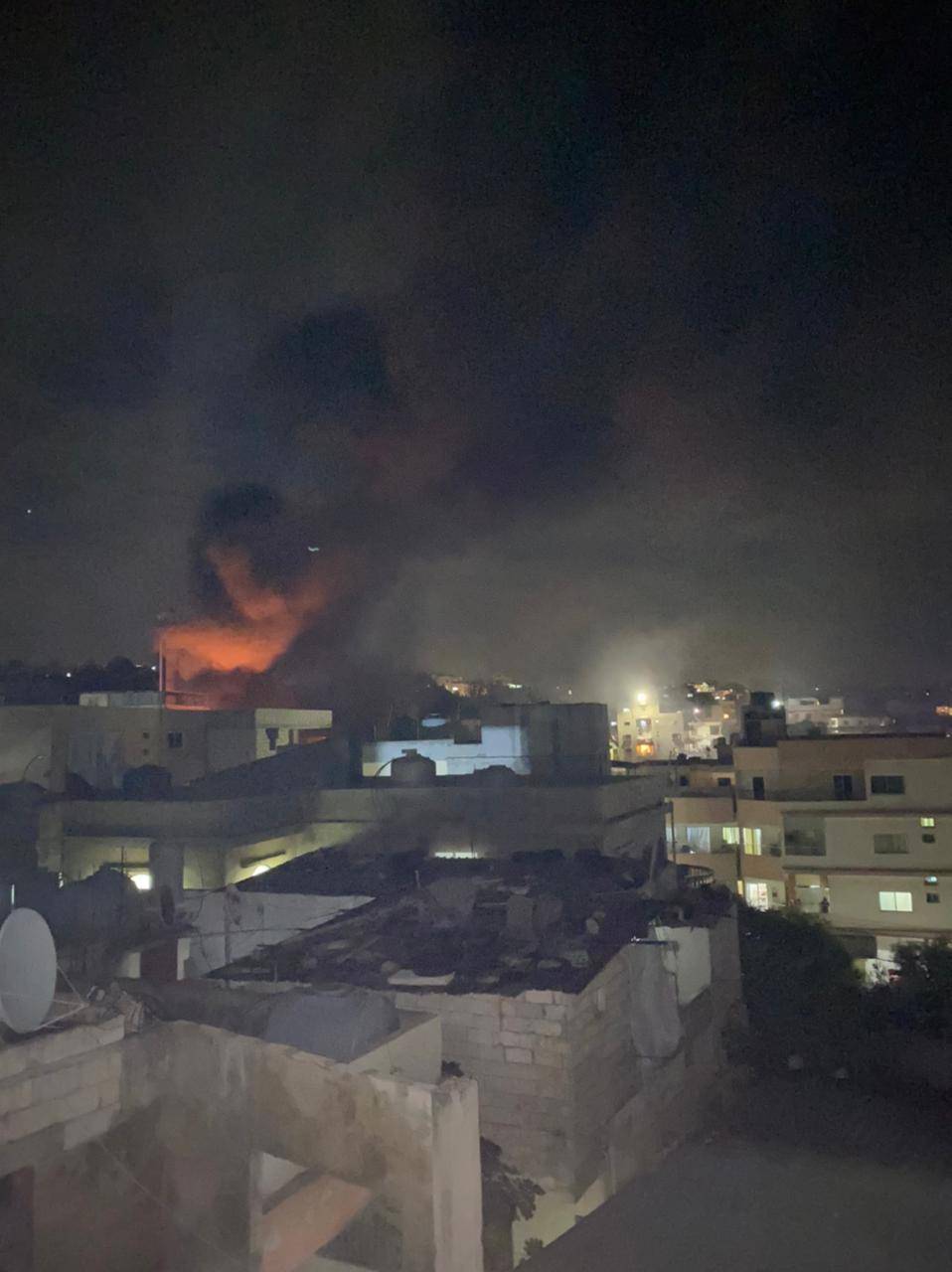 قتلى وجرحى في انفجار مخيم البرج الشمالي