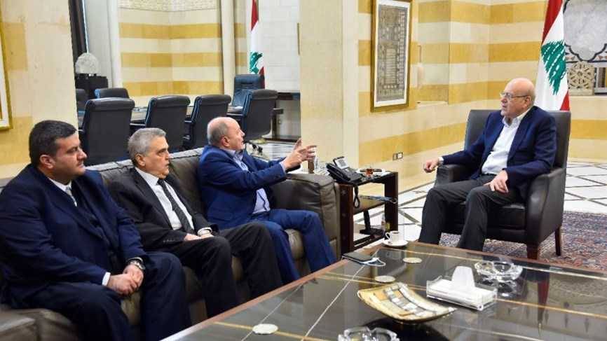 ميقاتي استقبل وفد الاتحاد العمالي ...الاسمر: طالبنا
بإعادة النظر بمرسوم المبالغ المقطوعة والنقل