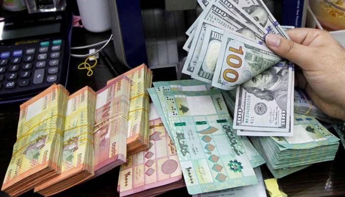 الدولار "المجنون" يتخطى الـ 28 ألف ليرة لأول مرة في تاريخ لبنان