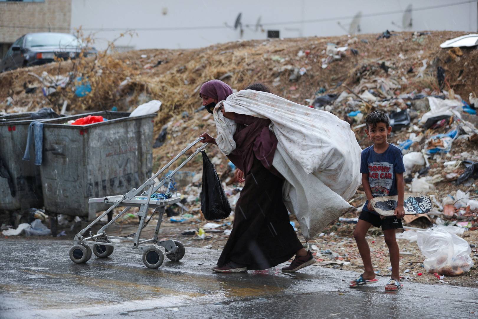 «الصحة العالمية» والبنك الدولي : «كورونا» قد يدفع
500 مليون شخص الى براثن الفقر المدقع