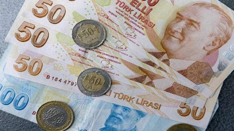 لمواجهة أزمة الليرة التركية.. قرار هام لأردوغان