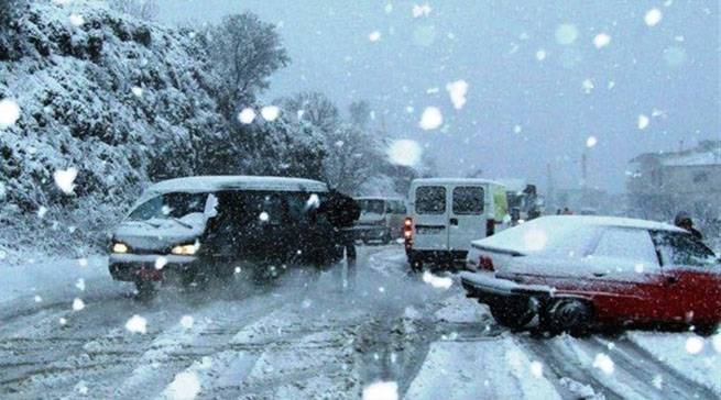 العاصفة تشتد و"الجنرال الأبيض" يكلل المرتفعات وتحذير من التوجه إلى الجبال