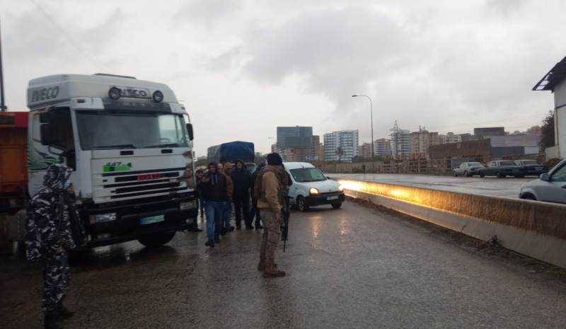 تحرك قطاع النقل البري ينطلق... طليس: مستمرون في التصعيد