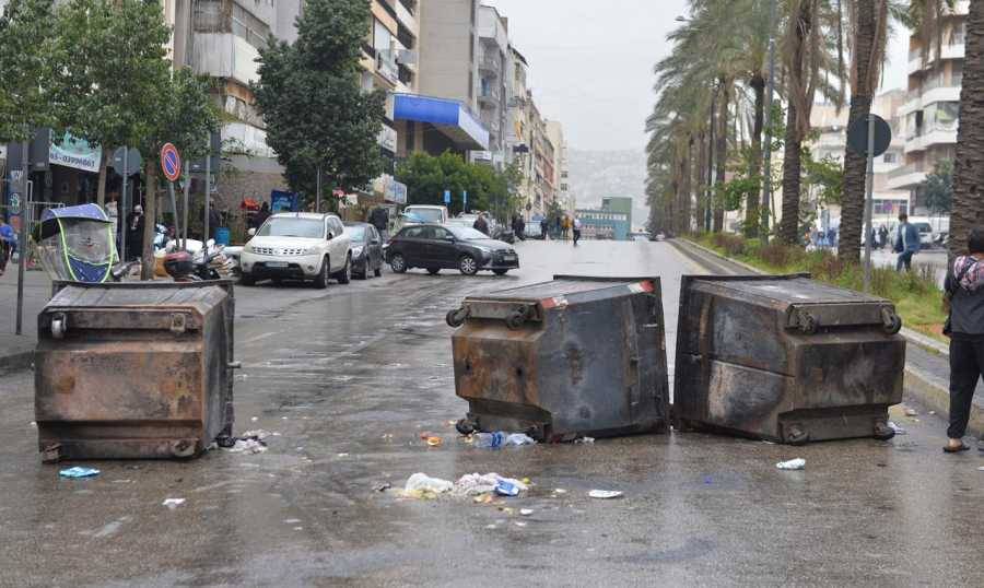 بالصورة - حال الطرقات المقطوعة صباحا