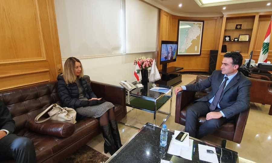 حميه للسفيرة الايطالية: المخطط التوجيهي للمرفأ تحكمه 3 مسلمات
