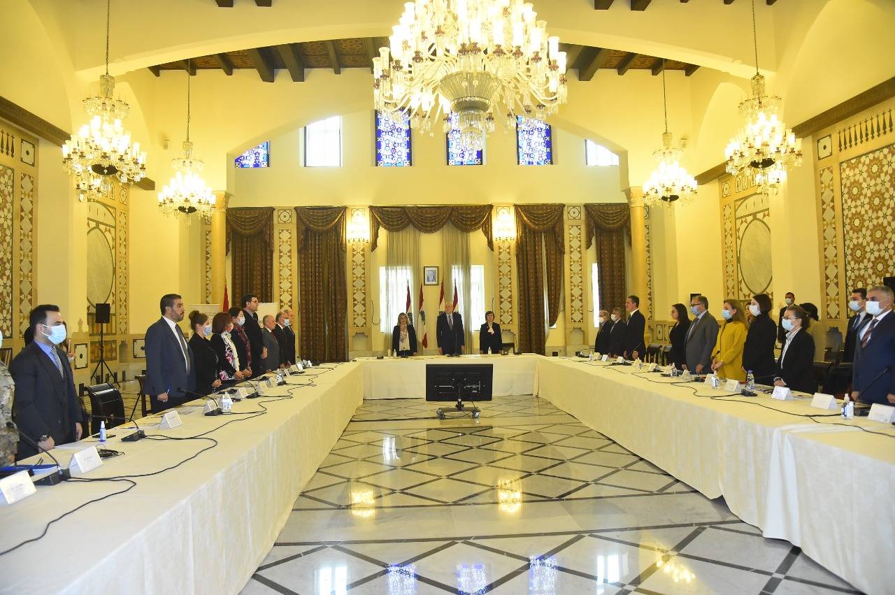 ميقاتي طلب في اجتماع اللجنة التيسيرية لتطبيق القرار 1325 التخلي عن اعتبار الحكومة متراسا للكباش السياسي..وكلودين عون: سنمضي في تنفيذ الخطة الوطنية