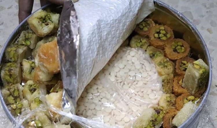 بالصورة: “بقلاوة بالكبتاغون”