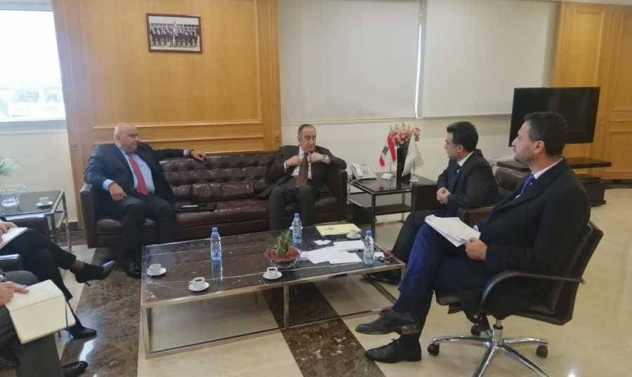 حمية دعا الامم المتحدة المساعدة في حفظ ثروة
لبنان النفطية وعرض وكومارجاة مشروع النقل