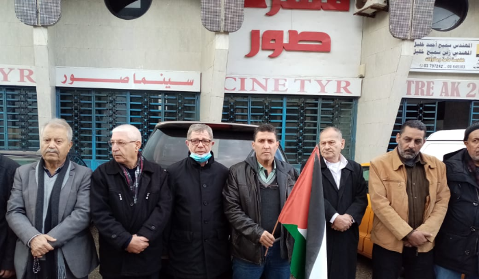 اعتصام امام الاونروا احتجاجا على قرارها بتقليص مساعداتها المالية النقدية للنازحين الفلسطينيين