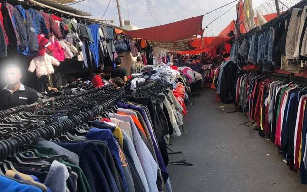 طرابلس حاضنة الشمال تُحتضر فقراً وجوعاً...
 وانهيار الليرة انعش أسواق «الباليه»