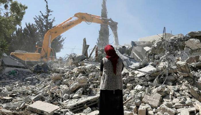 الجيش الإسرائيلي يخطر بهدم منزل عائلة فلسطينية يتهمها بقتل مستوطن