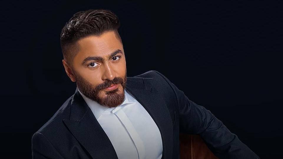تامر حسني.. هل يعتزل الفن؟!