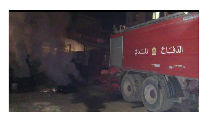 اخماد حريق داخل معمل في هذه المنطقة