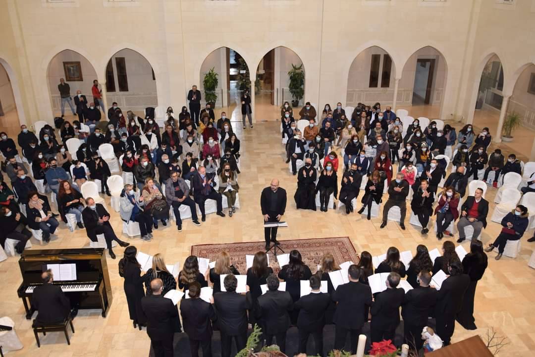 الجامعة الأنطونية تحيي الميلاد