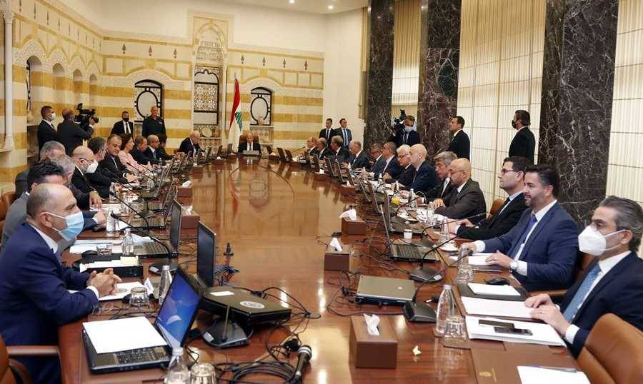 مزاريب هدر المجالس والصناديق بند اول امام الحكومة