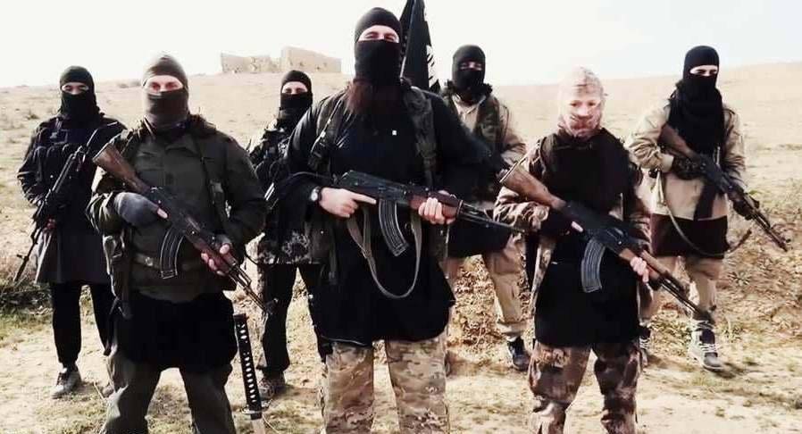 من يُجند شباب طرابلس في «داعش»؟ ومن ينقلهم الى مناطق نفوذ التنظيم في سوريا والعراق؟