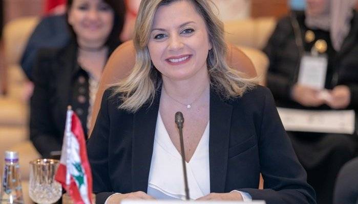 "هذا الخبر كاذب"... كلودين عون: لعدم التدخل في حياتي الشخصية