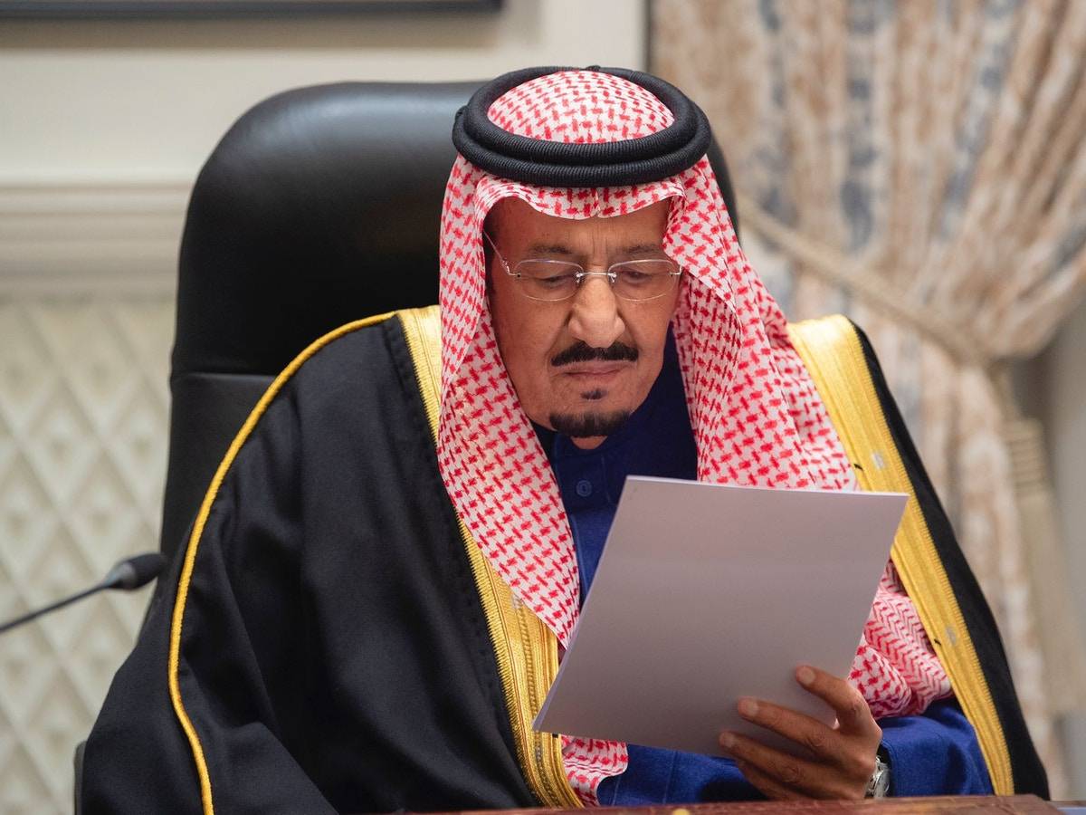 الملك السعودي: بدء المرحلة الثانية من رؤية المملكة 2030 وندعو للحوار والتعاون في المنطقة