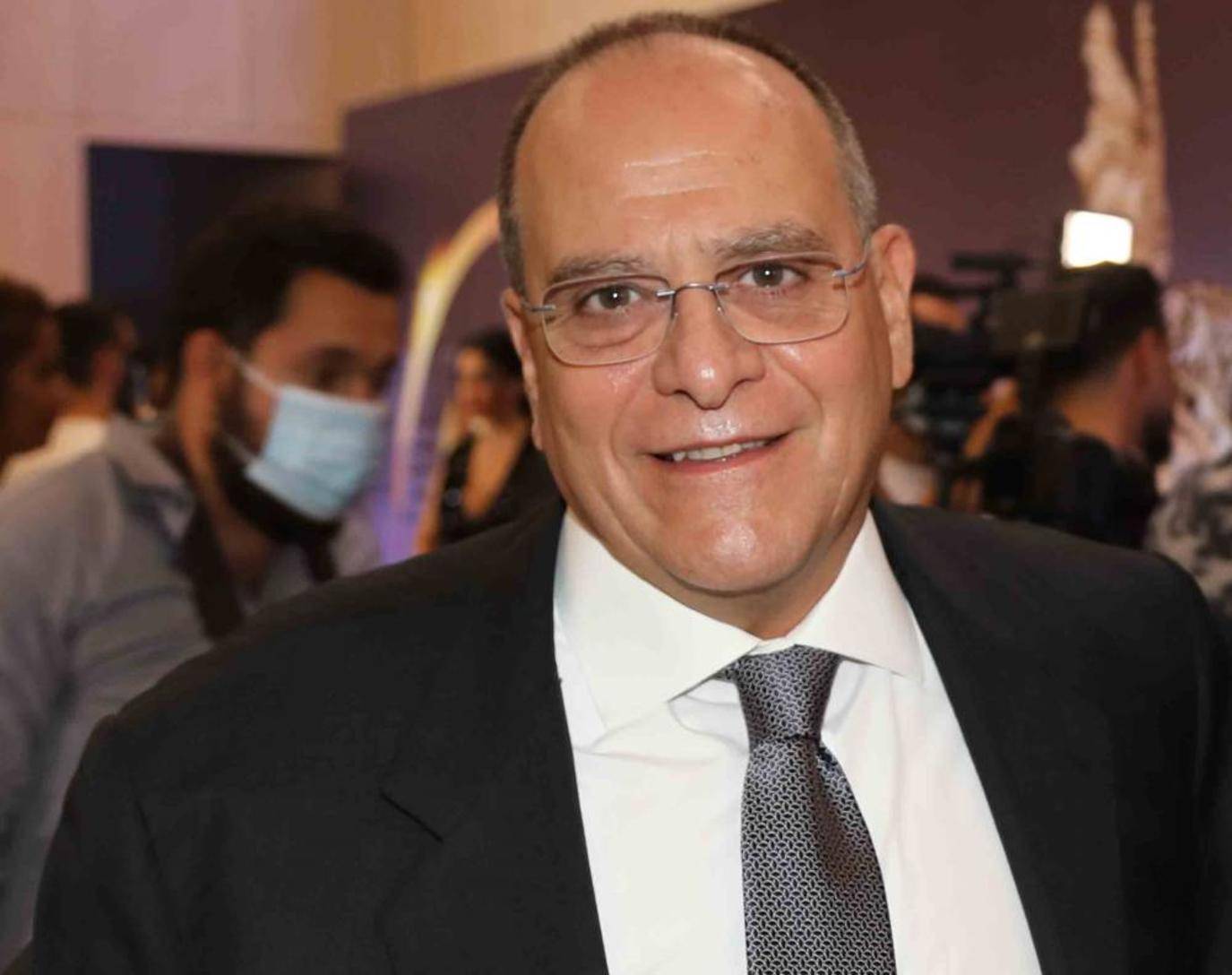 المنتج صادق الصباح: أُرشّح تيم حسن لتجسيد شخصيّة رفيق الحريري