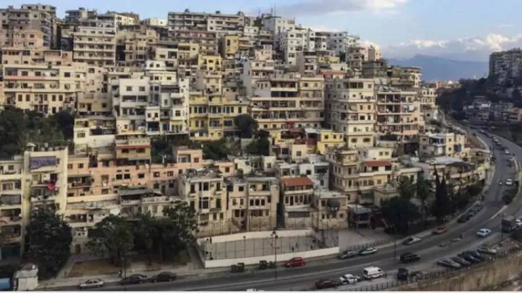 بالصور - قنبلة في التبانه والجيش يطوق المكان