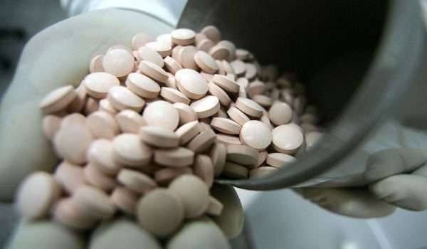 الجيش اللبناني يوقف ثلاثة اشخاص مشتبه بهم بتهريب الكبتاغون الى الاردن